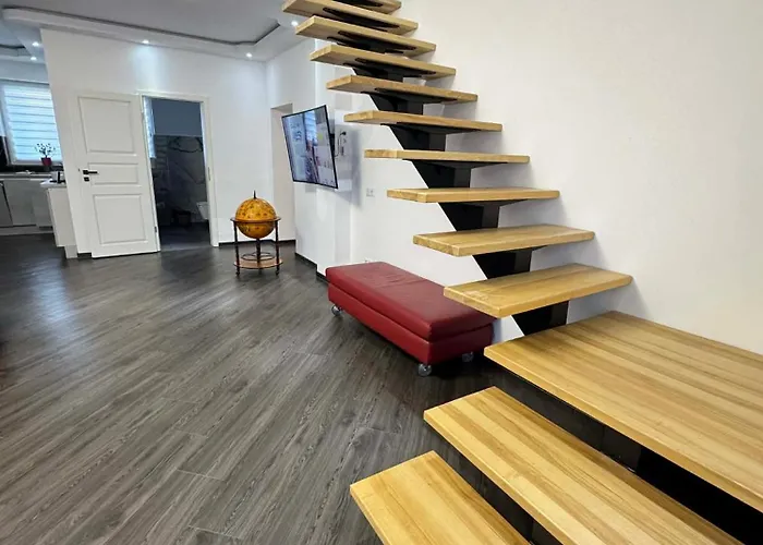 Bors * リーブニッツ・ダムガルテン